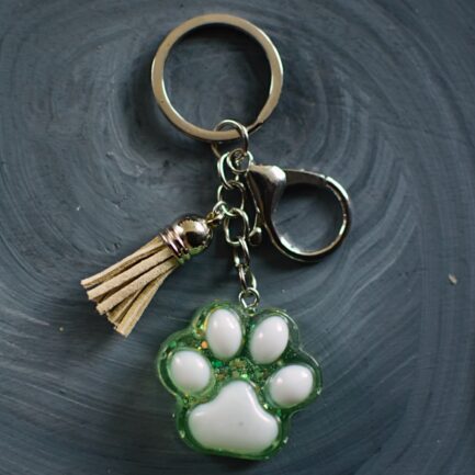 BRELOK “KOIRAN TASSU” 1