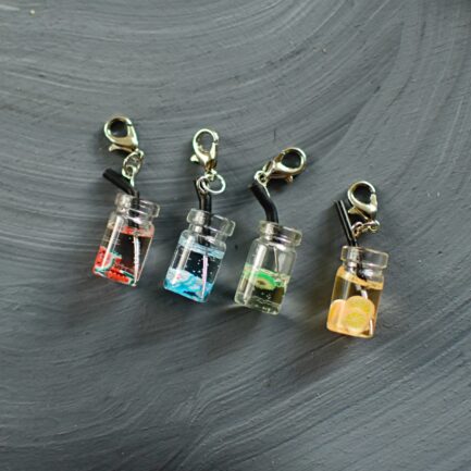 Charmsy do grzywy/ogłowia “PIRTEÄ HEDELMÄ”